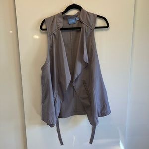 Gray Simply Vera Wang fashion vest size L